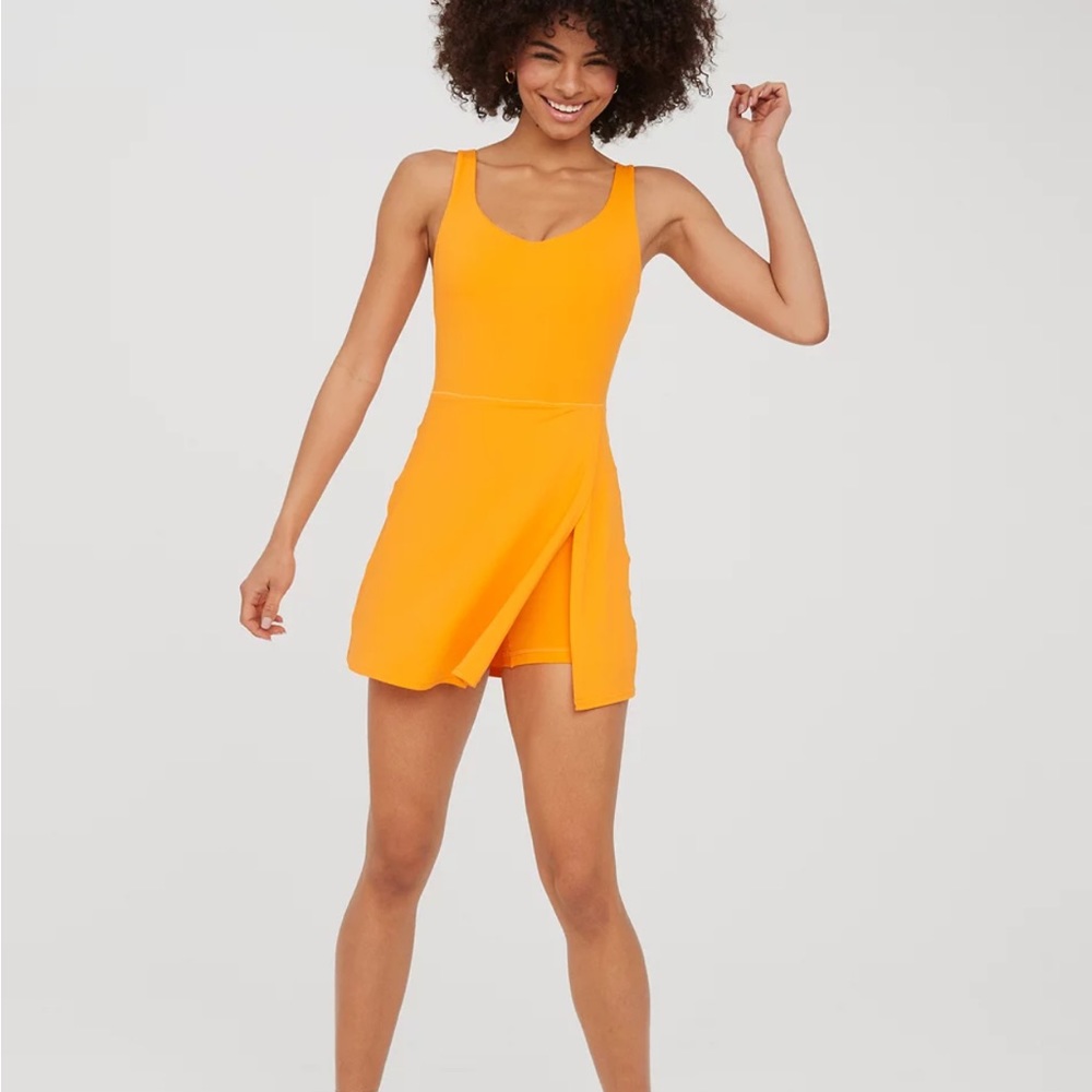 aerie offline real me lowkey dress, only worn once! sold out online!